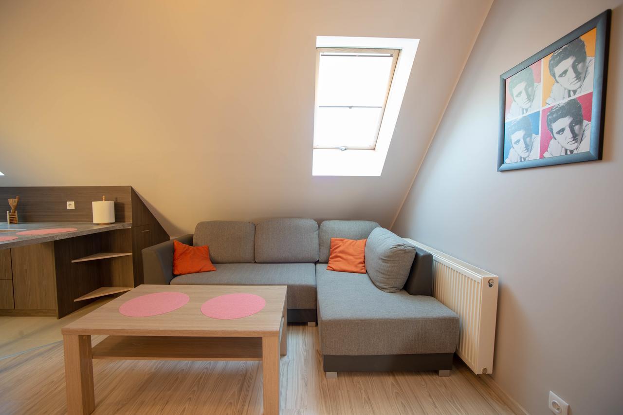 Apartament Luna ギジツコ エクステリア 写真